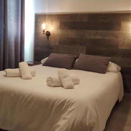 Hostal El Pinar مونتيهمورتو المظهر الخارجي الصورة